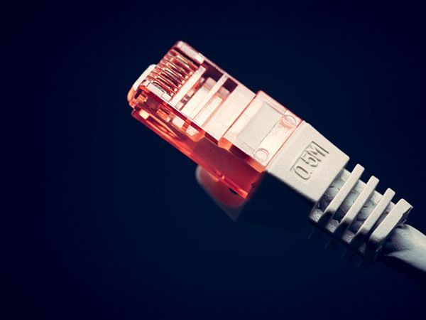 /gruppi elettrogeni senza disturbi alle reti per la telecomunicazione